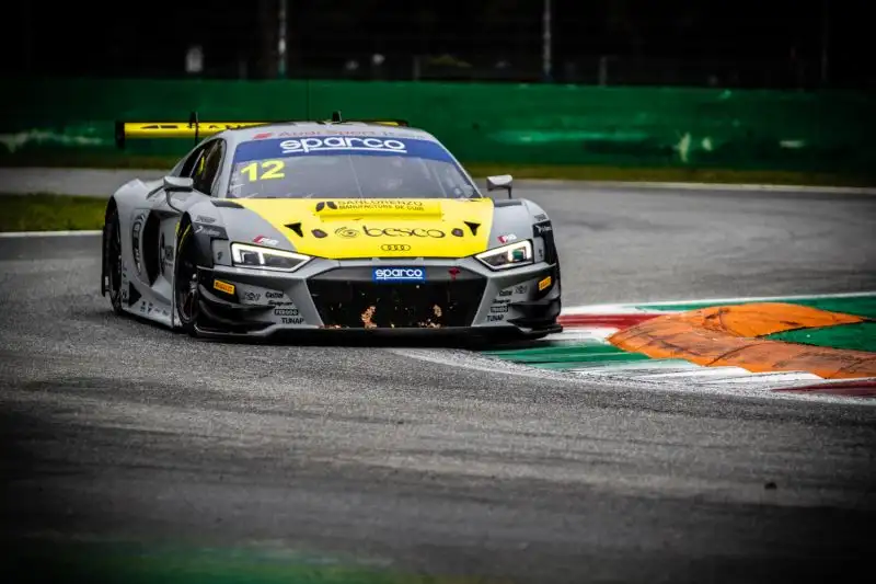 Grande protagonista di giornata è Drudi, che compie una straordinaria rimonta su Lamborghini e Ferrari, diretti rivali per il titolo. Foto di Cristian Lovati