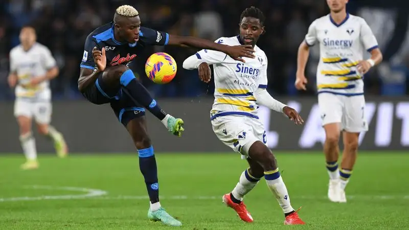 Tameze 6.5: una prestazione di grande personalità per il centrocampista dell'Hellas Verona