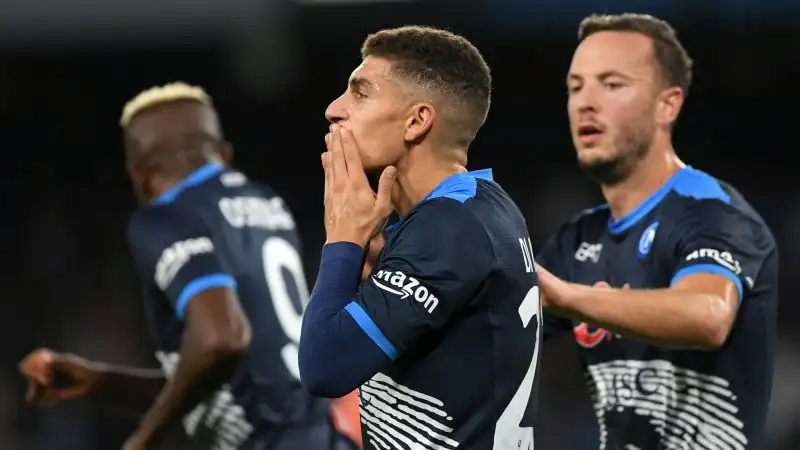 Di Lorenzo 7: suo il gol del pari, si conferma come una certezza in entrambe le fasi per Spalletti