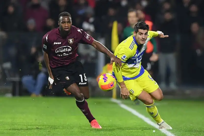 Morata 7: segna e conquista un rigore partendo dalla panca
