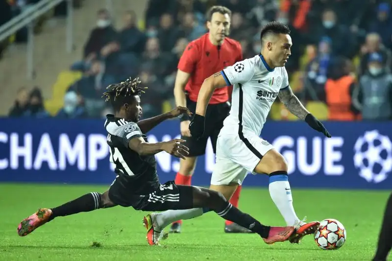 Lautaro Martinez 6.5: prova generosa e centra un palo