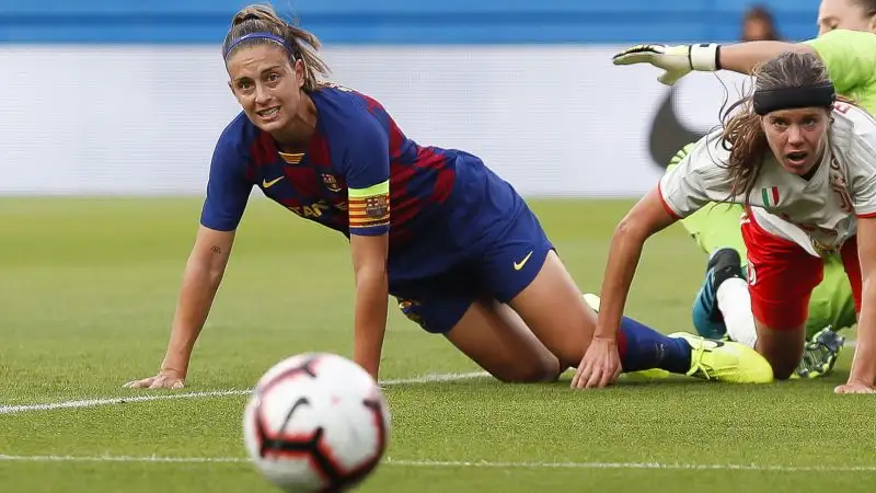 Nel 2011 la calciatrice si è trasferita al Levante