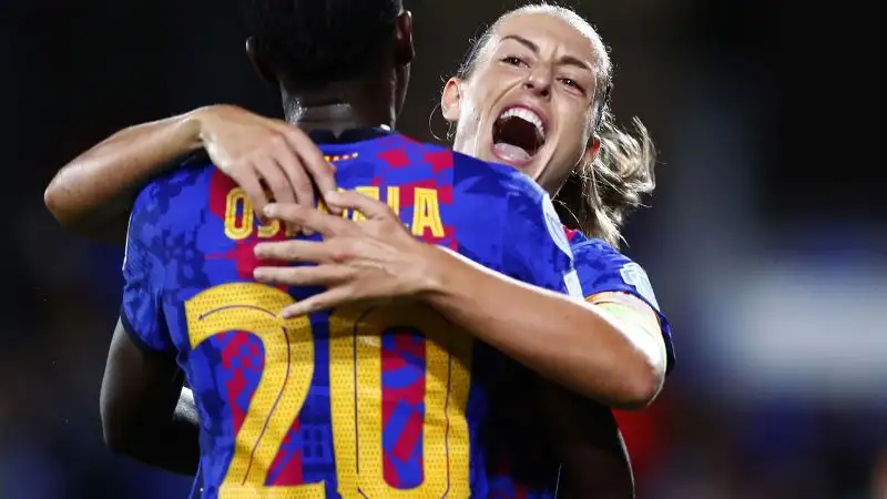 In carriera la calciatrice ha vinto tantissimi trofei

