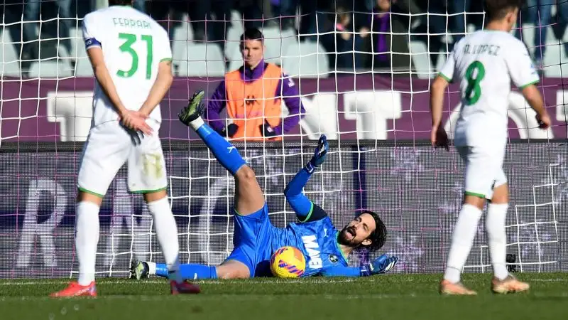Consigli 6.5: il portiere neroverde dimostra grande reattività con i suoi importantissimi interventi, soprattutto alla fine del primo tempo