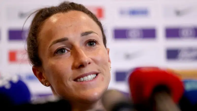 Il contratto con l'Olympique Lione è stato firmato nel 2017
