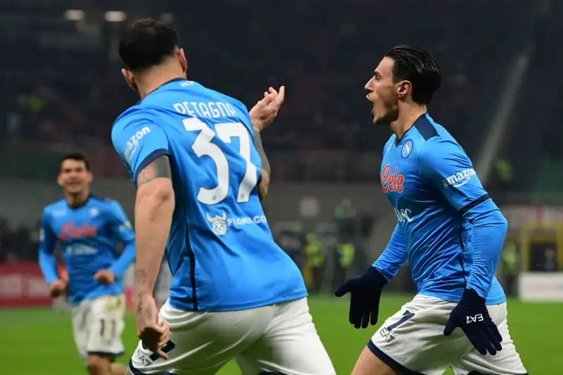Elmas 6. Firma il gol partita ma per il resto si vede poco