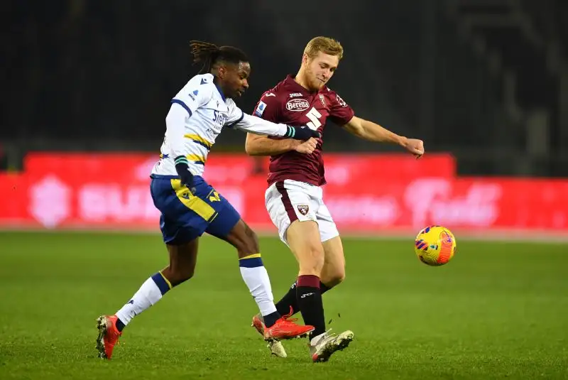 Pobega 7. Segna il gol della vittoria e regala anche un assist al bacio sprecato da Praet