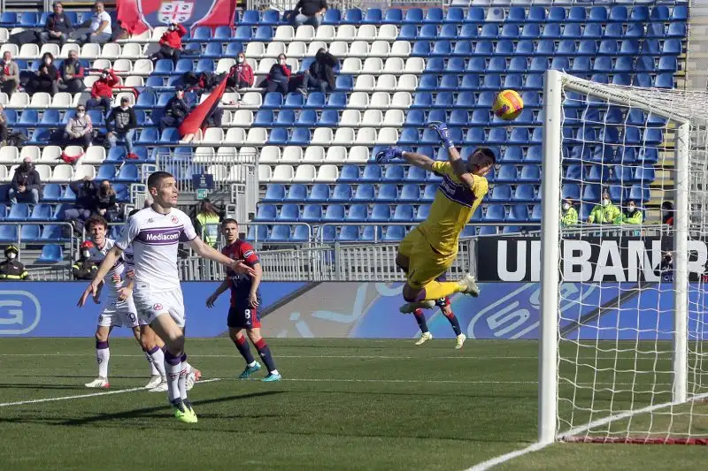 Terracciano 7,5: il rigore parato a Joao Pedro è cruciale e permette la rimonta viola