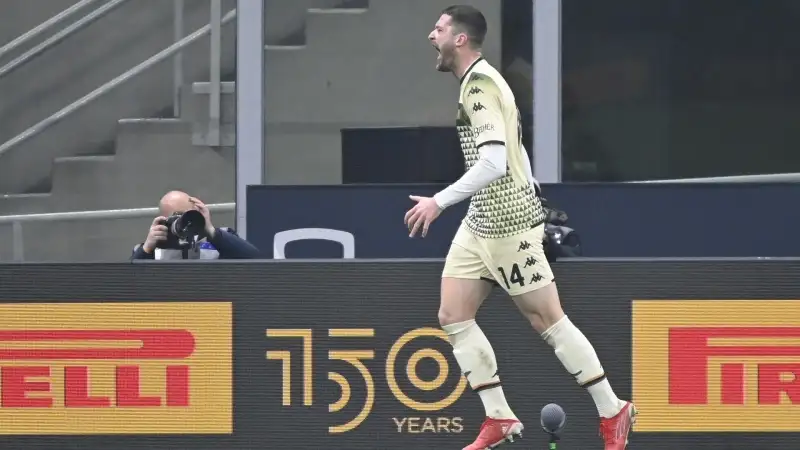 Henry 7: Davvero una buona gara per lui con il gol del vantaggio, poi viene sostituito