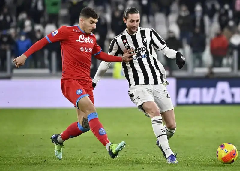 Rabiot 5: stecca in un centrocampo non in serata straordinaria, ma ordinato. Lui invece soffre maledettamente