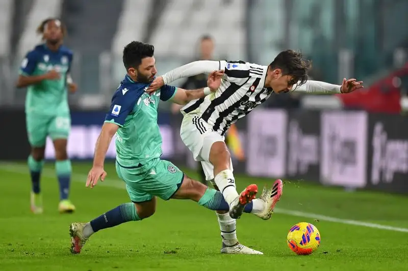 Dybala 7: invelenito al punto giusto, sblocca il risultato e sfida rabbiosamente i dirigenti in tribuna: la reazione che voleva Arrivabene