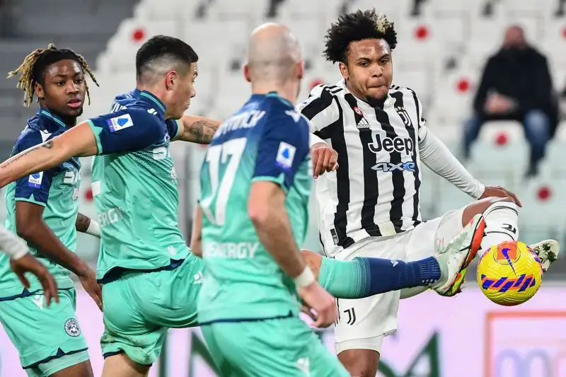 Nuytinck 5: colpevole in occasione dell'1-0 juventino