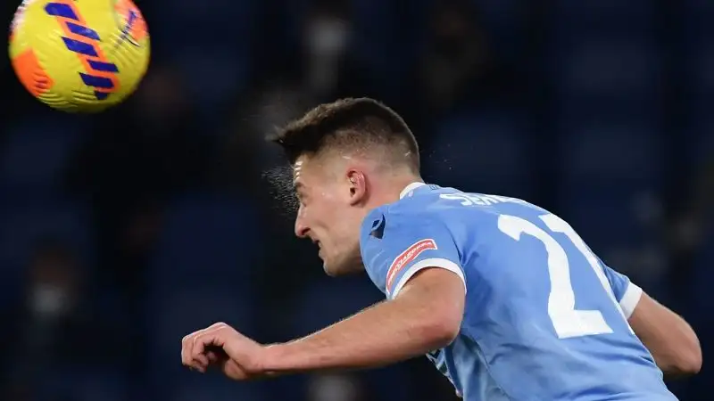 Milinkovic-Savic 6.5: il centrocampista serbo è uno tra i più propositivi dei suoi e gioca i soliti novanta minuti di qualità e quantità