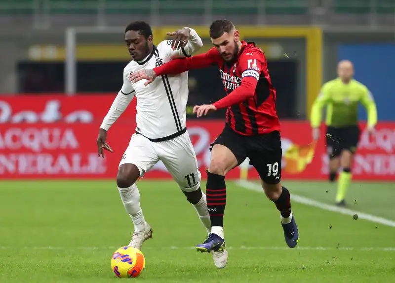Gyasi 7: Una partita di sostanza arricchita dalla clamorosa rete decisiva nei minuti di recupero
