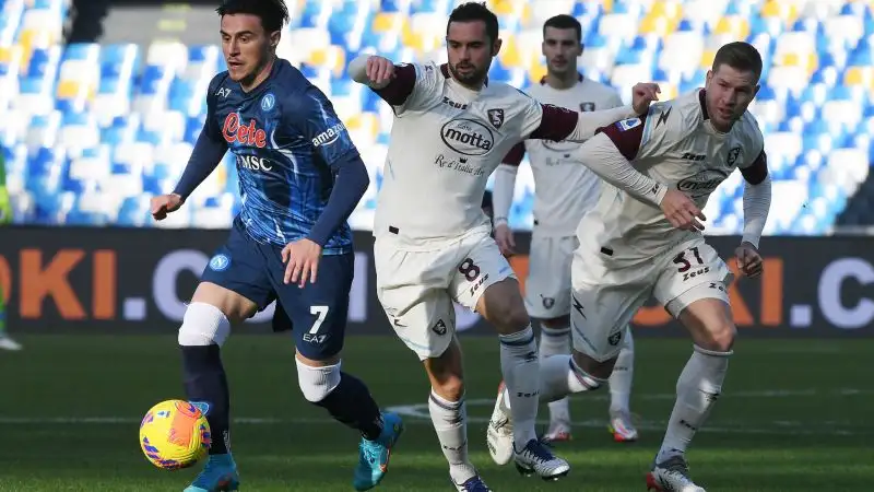 Elmas 7: rimane concentrato e presente anche nell'unico momento in cui il Napoli sembra impensiersi e si conquista il rigore messo a segno da Mertens alla fine del recupero del primo tempo