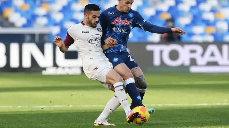 Kechrida 6.5: è uno tra i più propositivi degli uomini di Colantuono e regala l'assist a Bonazzoli per il momentaneo pareggio