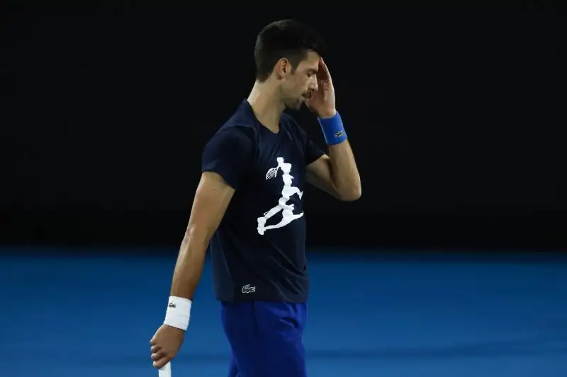 Insieme a Djokovic al campo c'era anche il suo staff, a cominciare dall'ex campione di Wimbledon Goran Ivanisevic
