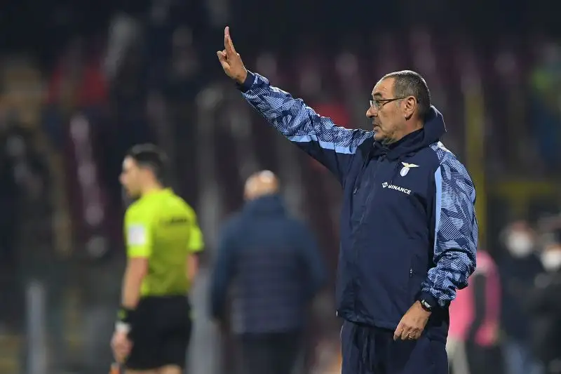 Sarri 6,5. Dirige la squadra fino alla fine anche se dopo 10' potrebbe sedersi comodamente in panchina
