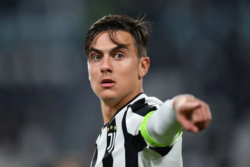 Paulo Dybala: da settimane il suo entourage è a colloquio con la Juventus. L'accordo sembra vicino ma ancora non c'è nulla di ufficiale