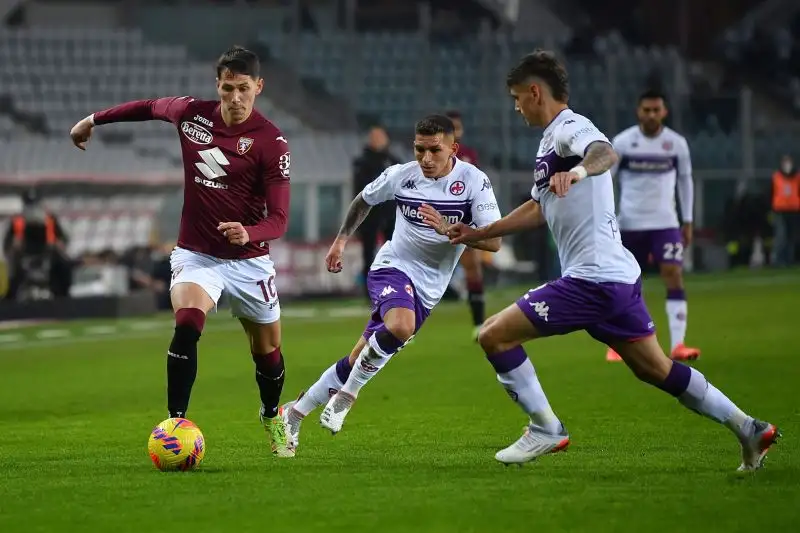 Lukic 7: spadroneggia a centrocampo
