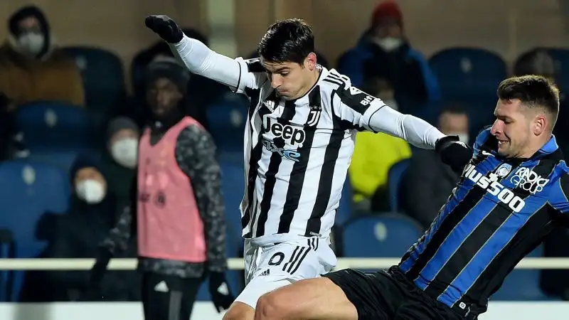 Morata 6: con l'innesto di Vlahovic ha un nuovo ruolo, più al servizio della squadra. E lo interpreta diligentemente.