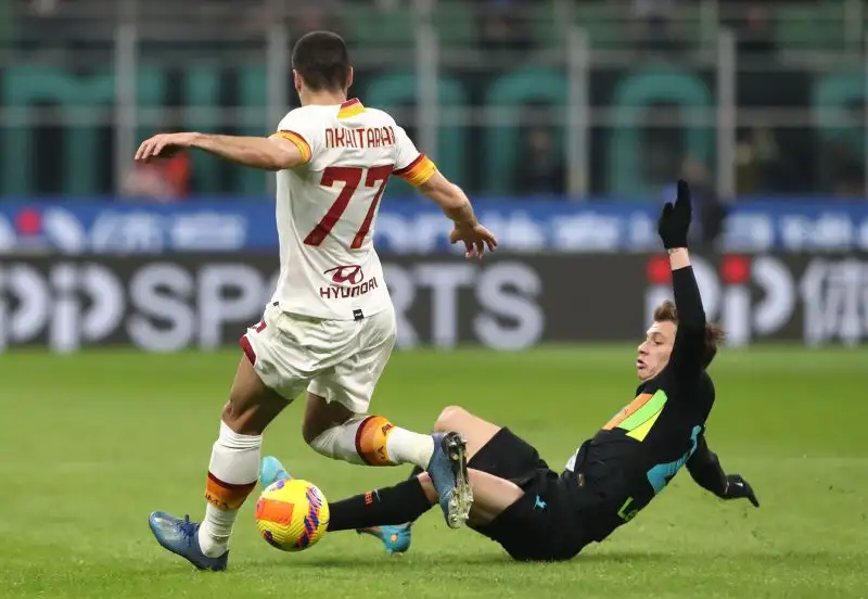 Barella 6.5: due sassate dalla distanza che sarebbe potute essere due gol
