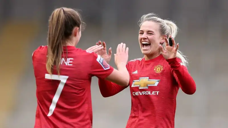 Con i Red Devils ha finora collezionato 24 presenze
