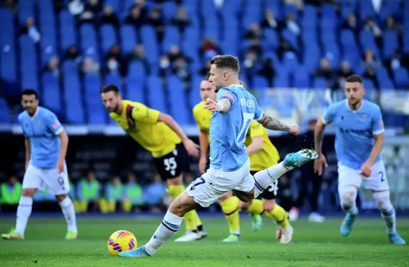 Immobile 7: segna il rigore del vantaggio, poi si avvicina al secondo gol in più occasioni
