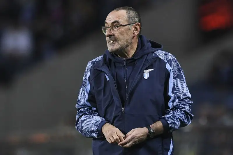 Sarri 6: non può essere punito per il ko della sua Lazio, dato che la ex squadra passa a tempo scaduto dopo che lui l'aveva messa non poco in apprensione
