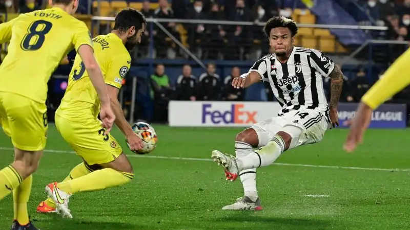 McKennie 6.5: il più propositivo del centrocampo bianconero