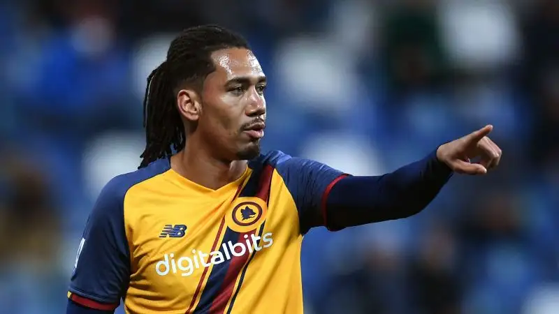 Smalling 5.5: nell'autorete che determina l'1 a 1 è determinata c'è una sua deviazione. Decisamente una partita complicata per il reparto difensivo della Roma