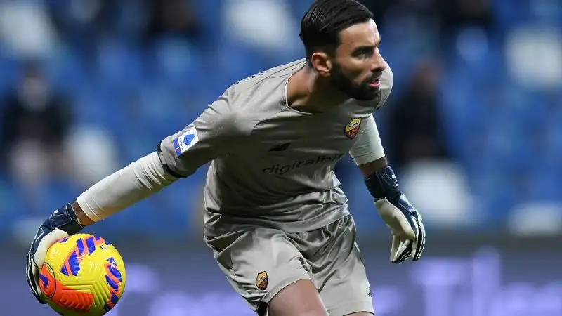 R. Patricio 4.5: l'autogol che determina il pareggio del Sassuolo all'inizio del secondo tempo è frutto di una serie di errori del reparto arretrato giallorosso, ma il suo è il più determinante
