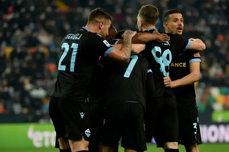 Milinkovic-Savic 6,5: non è decisivo, ma è sempre incisivo quando punta la porta avversaria e crea calcio

