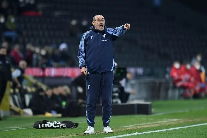 Sarri 6: ha tutte le attenuanti del caso per via delle numerose assenze, ma l'occasione sprecata resta
