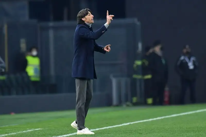 Cioffi 7: voto alto non tanto per il risultato, quanto per la verve dei suoi che ha spaventato una big come la Lazio.
