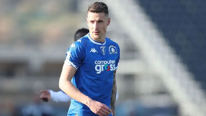 Andrea Pinamonti
Sassuolo 35%, Torino 35%, Fiorentina 15%, Inter 15%