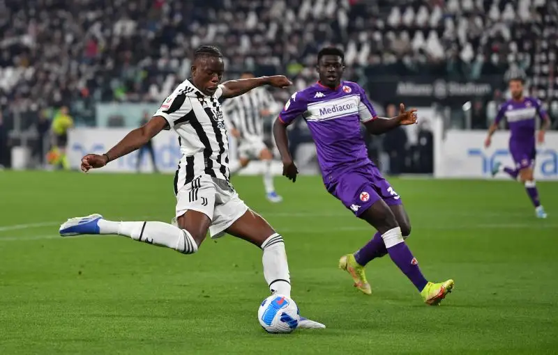 Zakaria 6,5: Altro palo per lo svizzero, sempre bravo a crearsi occasioni da gol con i suoi inserimenti da dietro. Prezioso