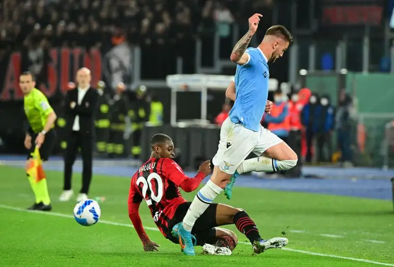 Kalulu 5: Il suo errore nell'azione della rete della Lazio poteva costare caro, ma alla fine non è stato decisivo
