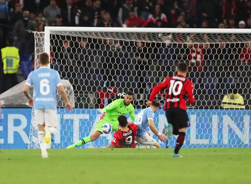 Giroud 7,5: Nelle partite decisive ci mette sempre la firma, il suo gol ha aperto la rimonta rossonera

