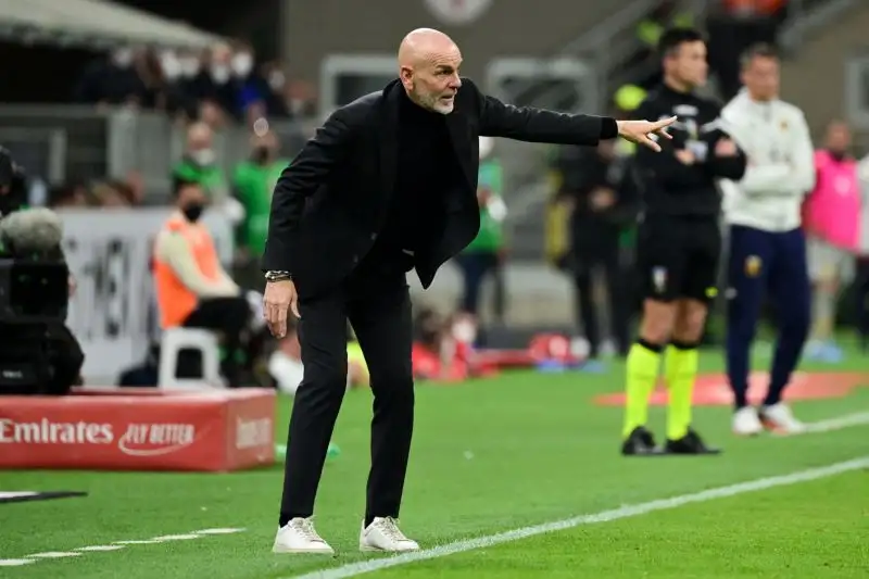 Pioli 6,5: Non perde la calma dopo i dubbi delle ultime settimane e trova la quadratura del cerchio in una partita almeno sulla carta insidiosa