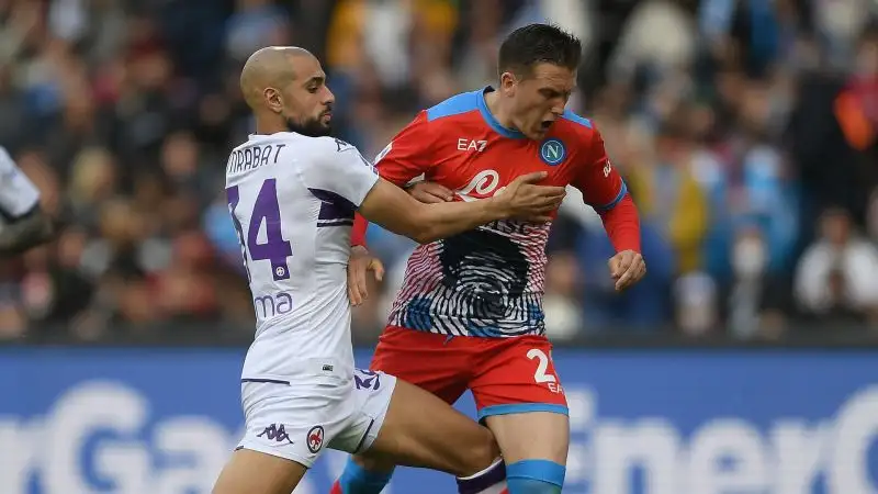 Zielinski 5: prestazione incolore per il giocatore del Napoli, che appare in difficoltà nel corso del match