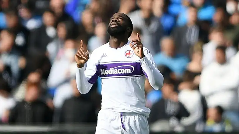 Ikoné 6.5: primo gol in Serie A per il giocatore francese, che segna il secondo gol della Viola un minuto e pochi secondi dopo il suo ingresso durante il secondo tempo