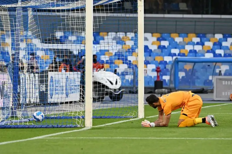 Rui Patricio 6: sul rigore non può nulla, per il resto è poco impegnato
