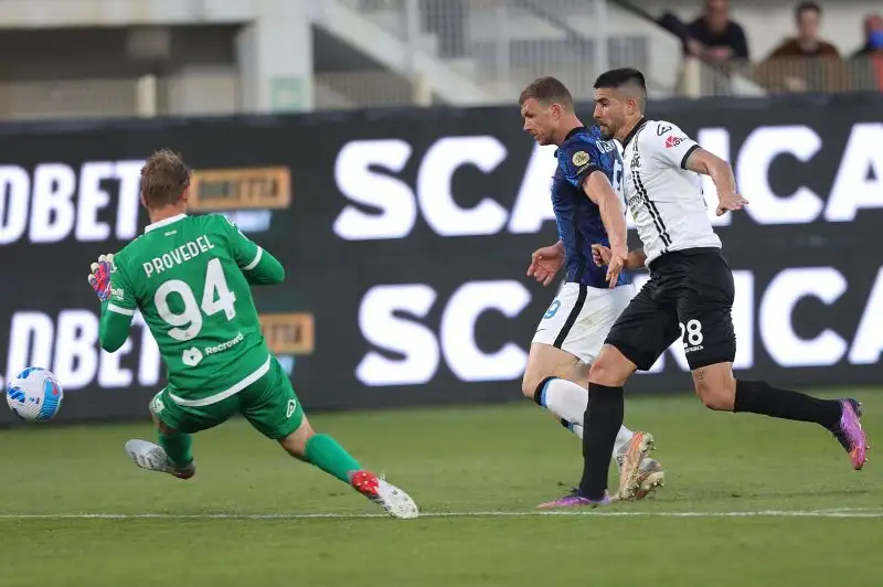 Provedel 6: non può nulla sui tre gol subiti dall'Inter
