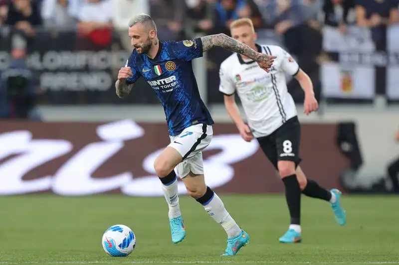 Brozovic 7: è il suo primo gol in campionato, meritatissimo. Resta il perno insostituibile della squadra di Inzaghi
