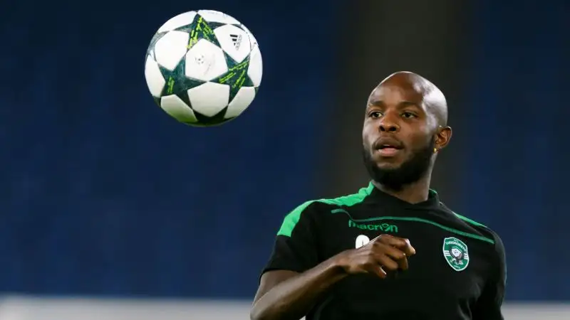 Dopo i trasferimenti a Cambuur e Zwolle, è approdato al Ludogorets nel 2015
