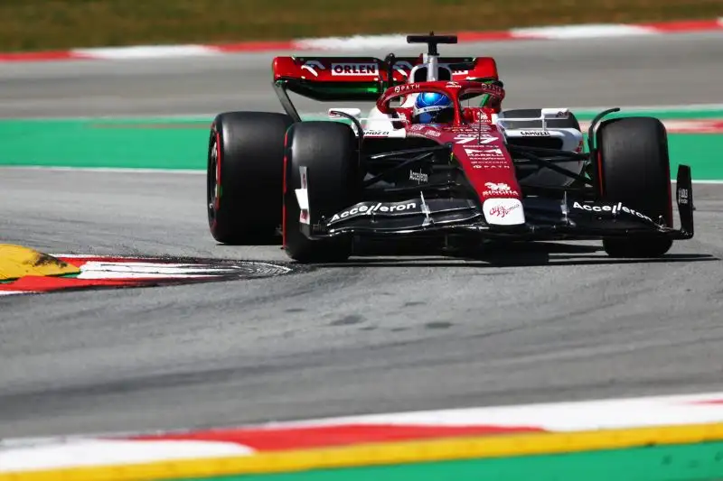 Bottas 7 - Porta l'Alfa Romeo a ridosso della top 5, ottima gara senza sbavature
