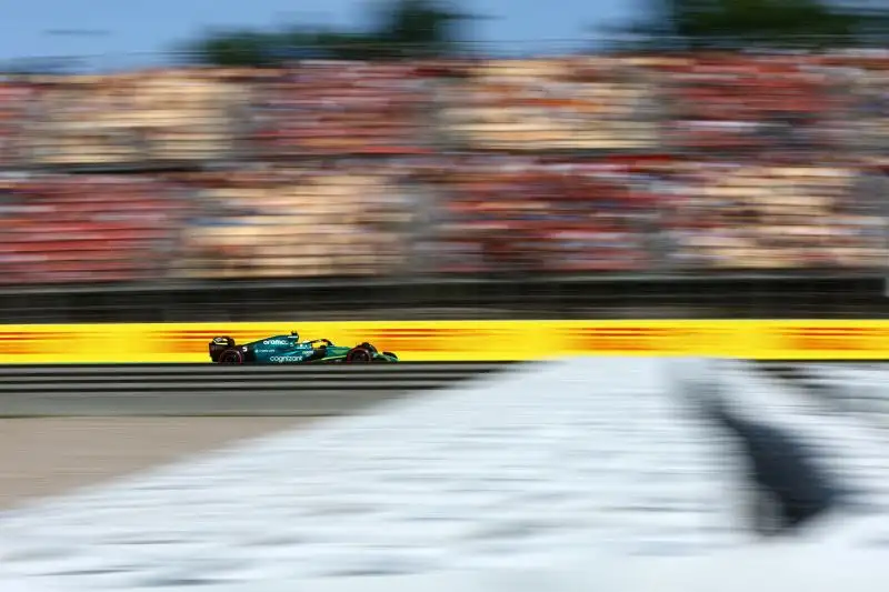 Vettel e Stroll 4 - Pessima gara per entrambe le Aston Martin, fuori dalla zona punti
