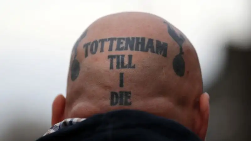 10 tatuaggi incredibili sul calcio: le foto