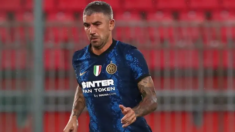 Kolarov 5,5: per lui pochissime apparizioni a inizio stagione